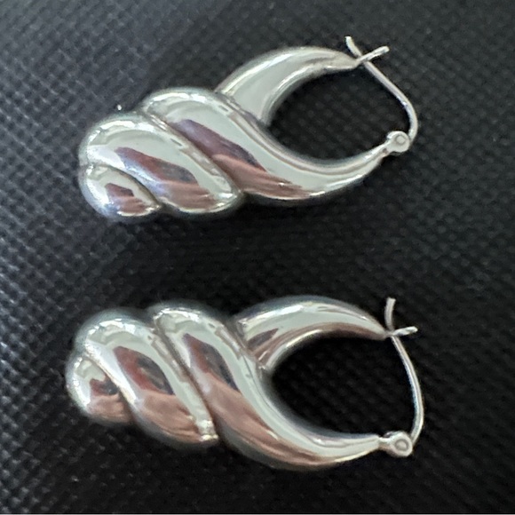 Vintage Modern Twisted Sterling Silver Earrings Elongated Hoop Pierced - Picture 3 of 6